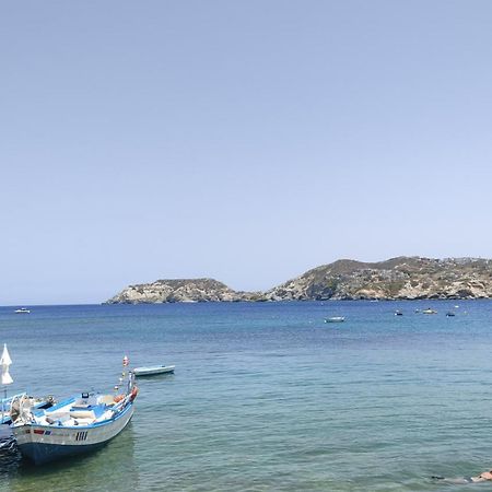 Komissa΄S Beach House Agia Pelagia Exterior foto
