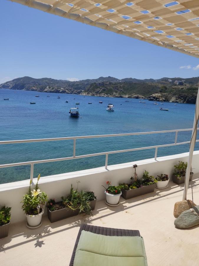 Komissa΄S Beach House Agia Pelagia Exterior foto