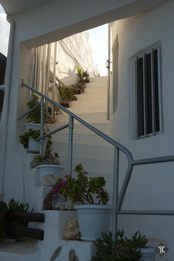 Komissa΄S Beach House Agia Pelagia Exterior foto