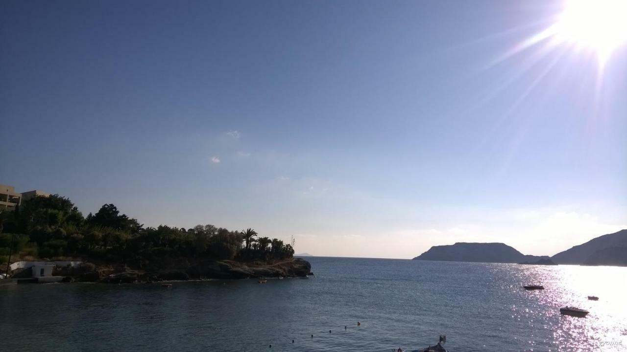 Komissa΄S Beach House Agia Pelagia Exterior foto